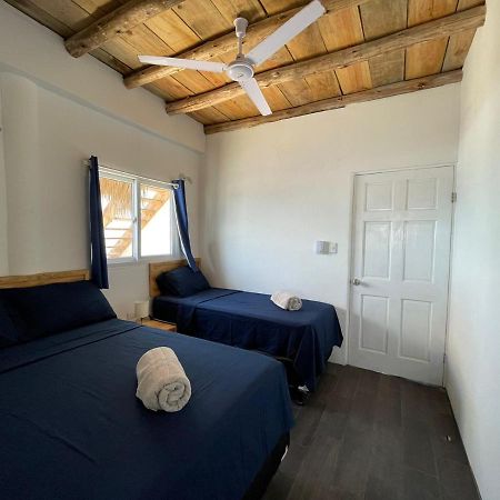Black Sand Beachhouse Монтеррико Экстерьер фото
