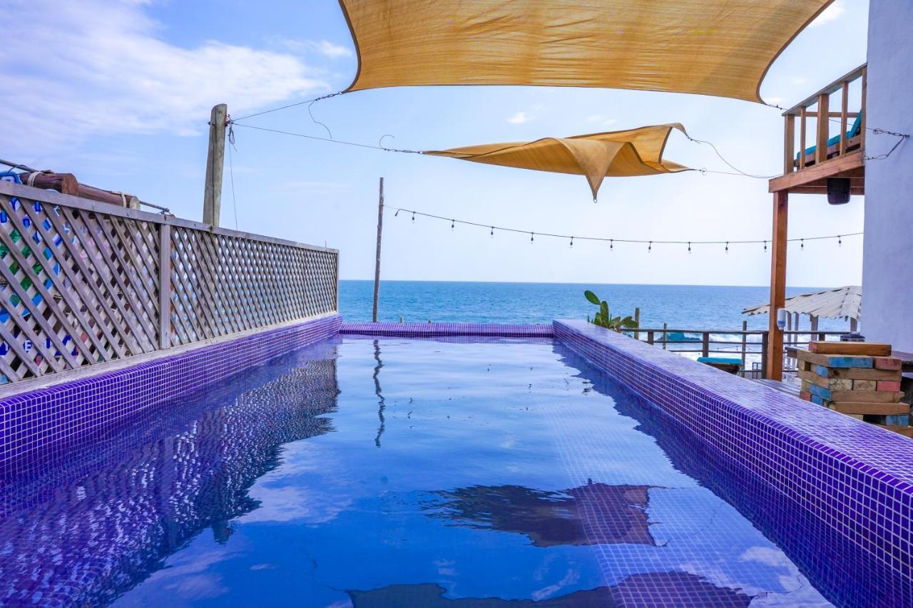 Black Sand Beachhouse Монтеррико Экстерьер фото